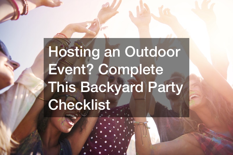Hosting an Outdoor Event? Complete This Backyard Party Checklist